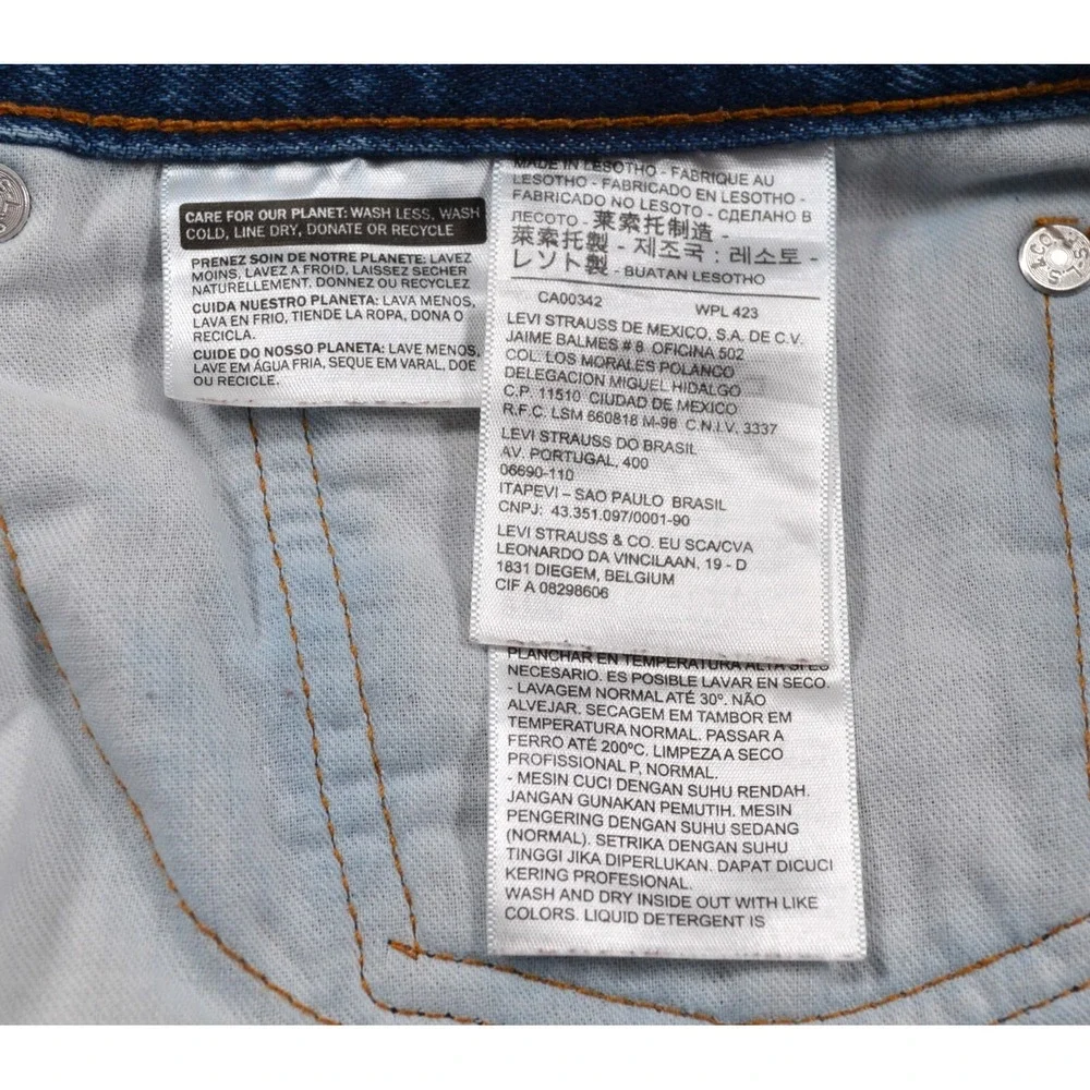 Levi Strauss Levi's 505 Denim Blue Jeans Men's 36‎ x30 Inseam 29.5